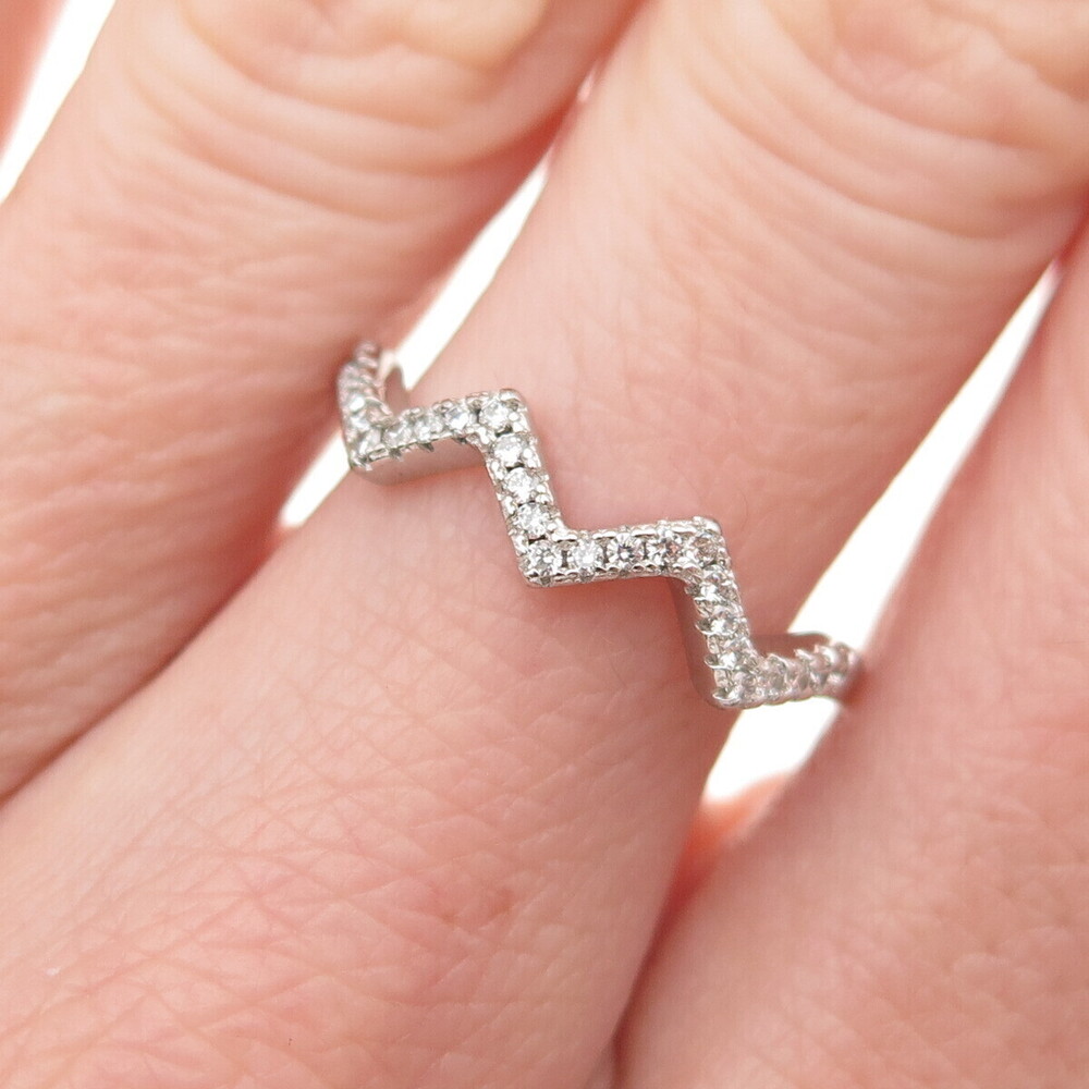 925 Sterling Silver Round-Cut C Z Zig Zag Ring Size 7